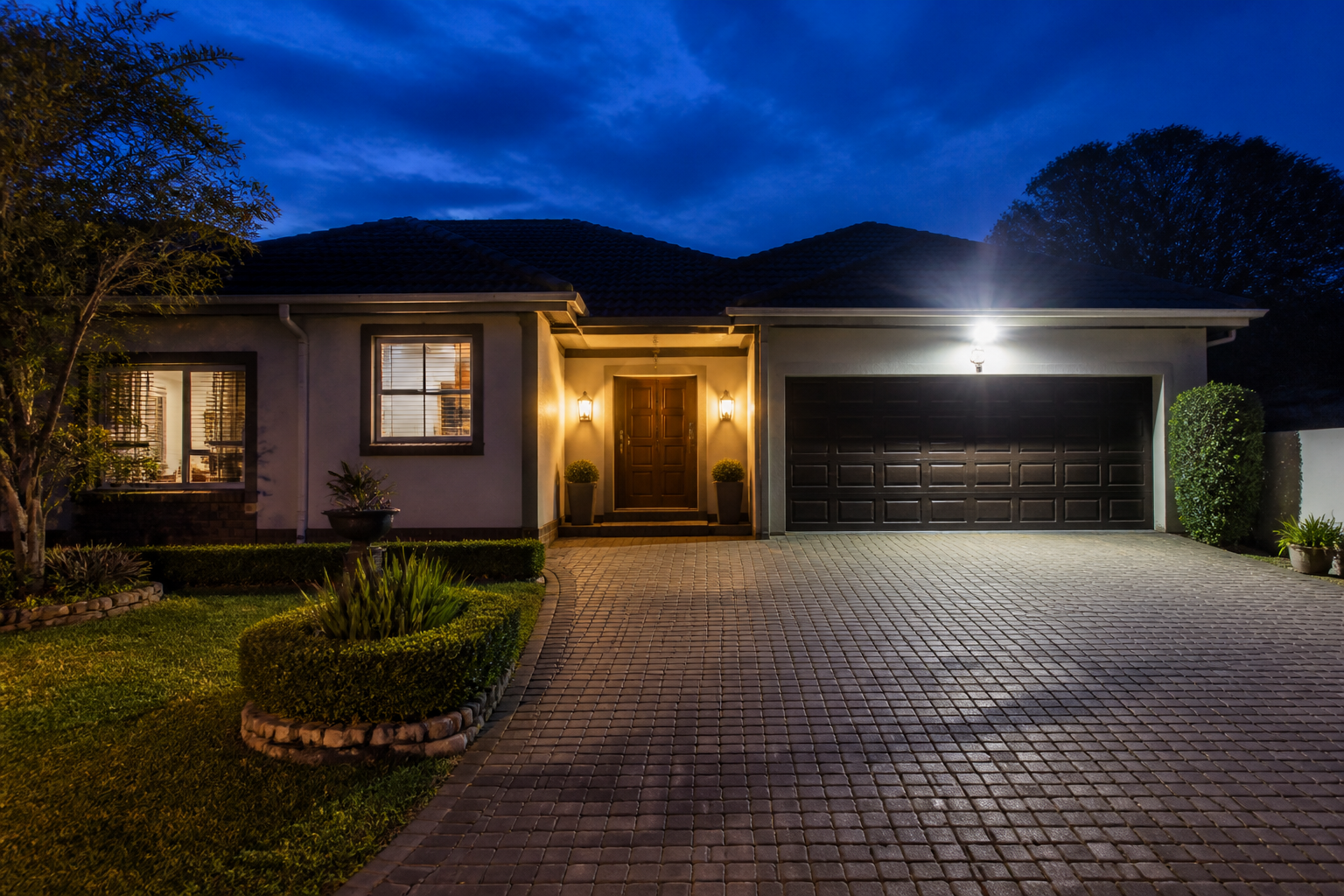 LED lighting on a residential home